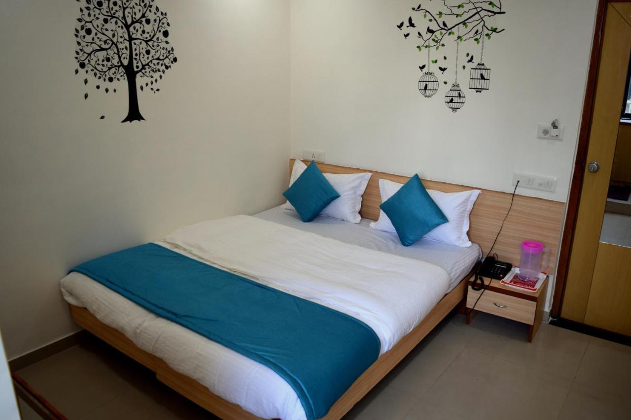D Veeray By Sky Stays Ahmedabad Buitenkant foto